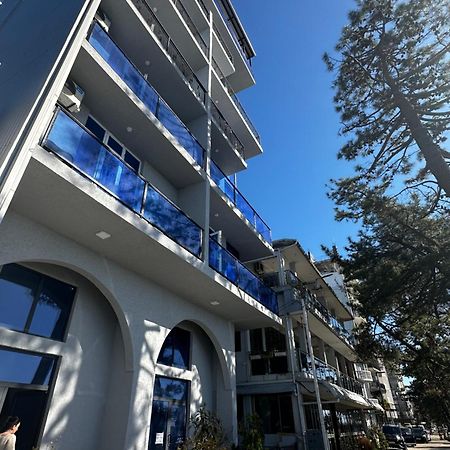 Kobuleti Rezidens Apartment Екстериор снимка