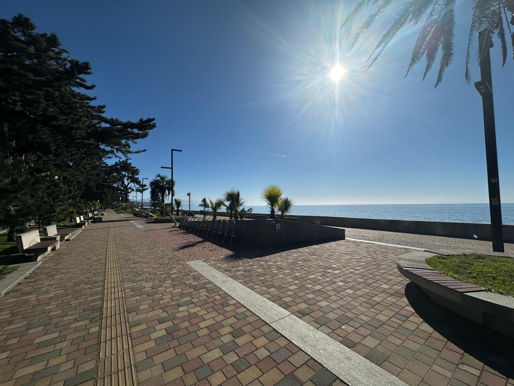 Kobuleti Rezidens Apartment Екстериор снимка